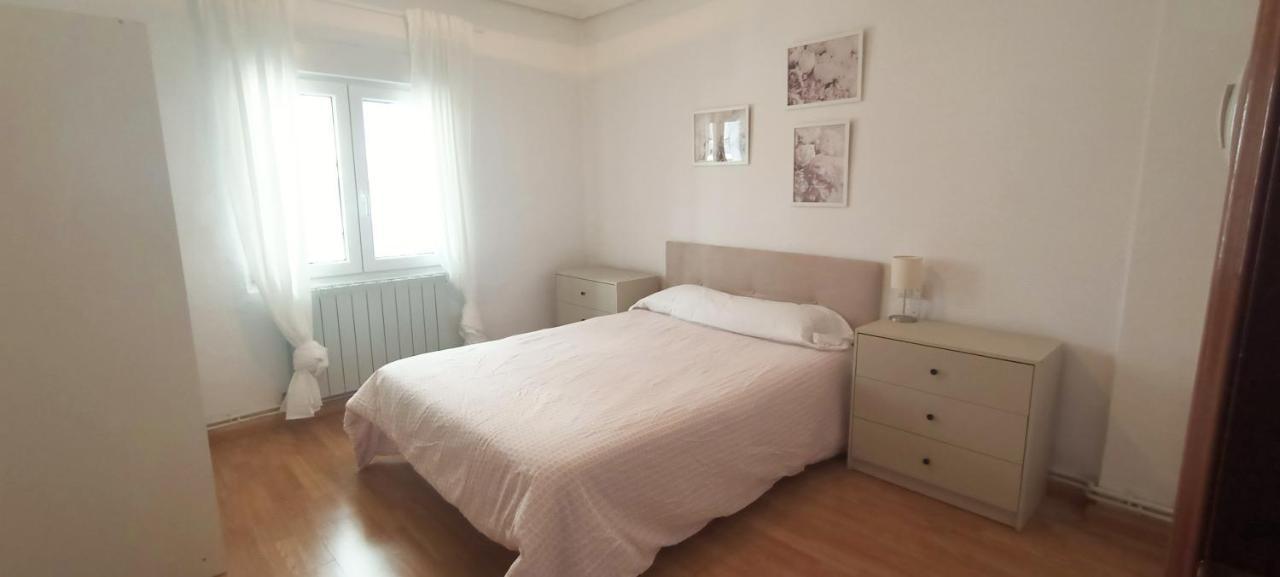 Piso Parker Appartamento Béjar Esterno foto
